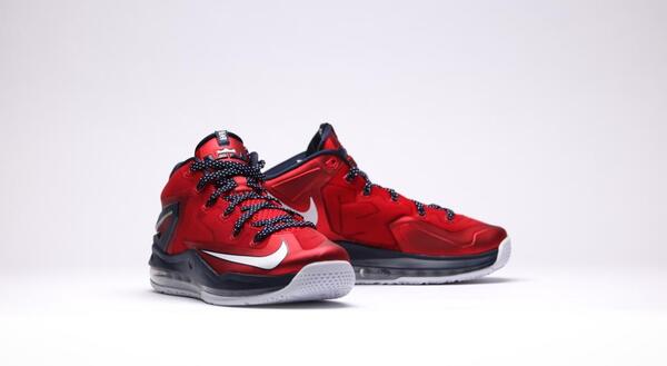 Lebron 11 low hot sale independence day